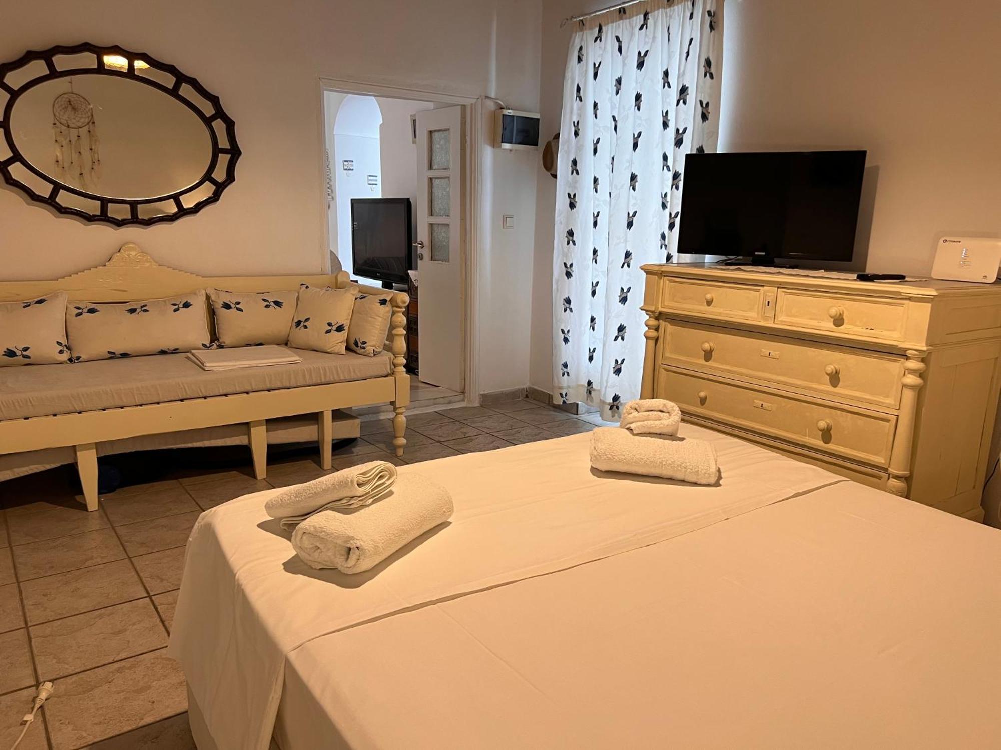 Gala Home Traditional House Galanado Екстериор снимка