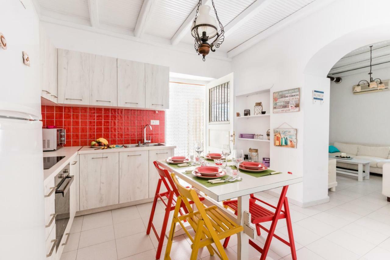 Gala Home Traditional House Galanado Екстериор снимка